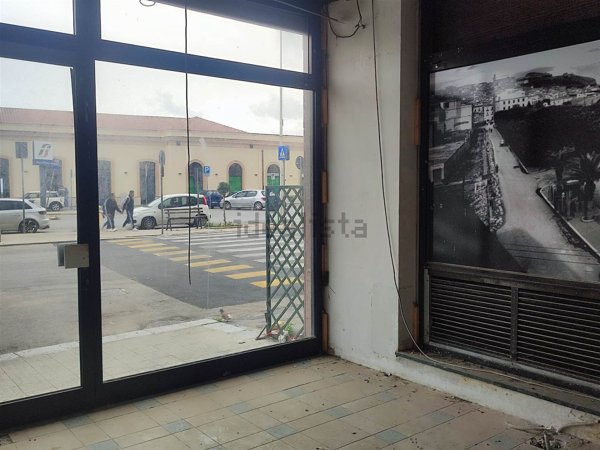 negozio in affitto a Termini Imerese