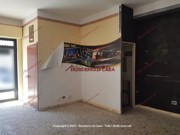 locale commerciale in affitto a Termini Imerese