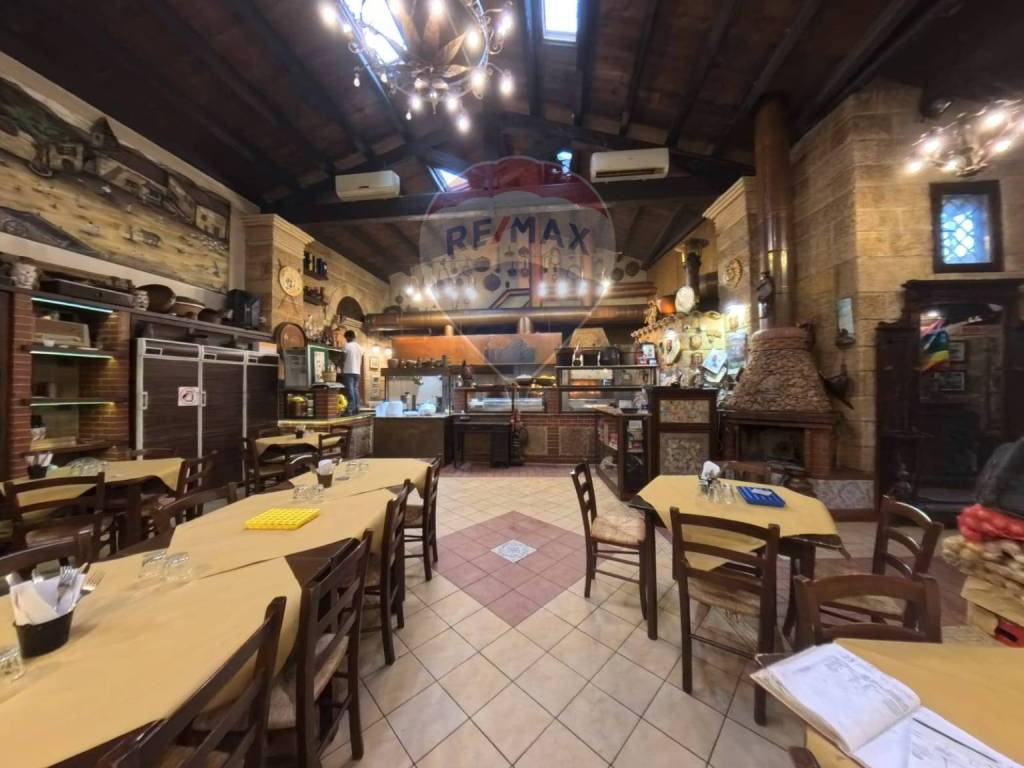 negozio in affitto a Terrasini