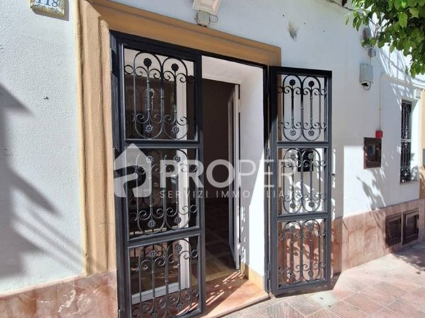 negozio in affitto a Terrasini