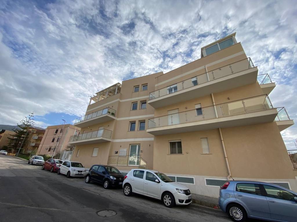 appartamento in affitto a Terrasini