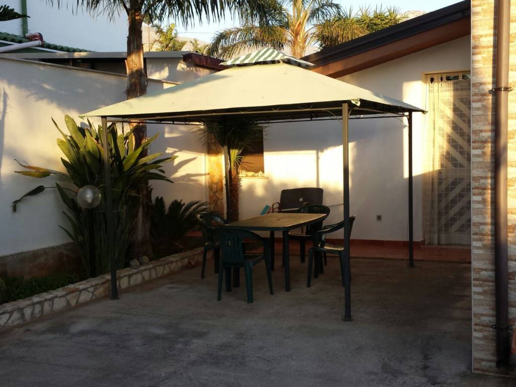 appartamento in affitto a Terrasini