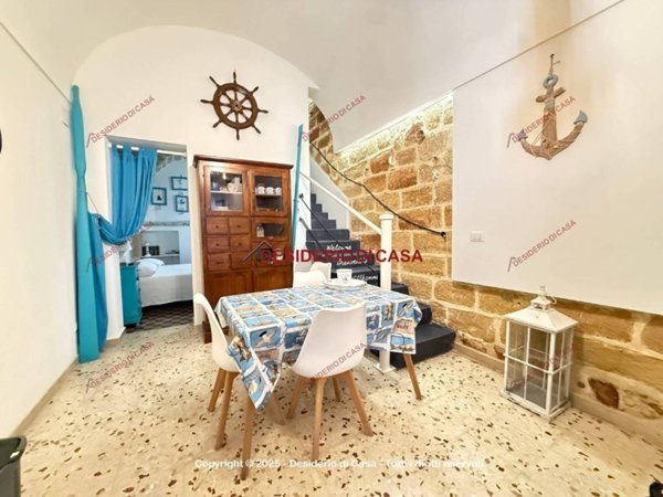 casa indipendente in affitto a Terrasini