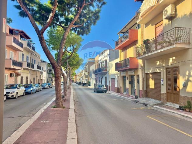 locale commerciale in affitto a Terrasini