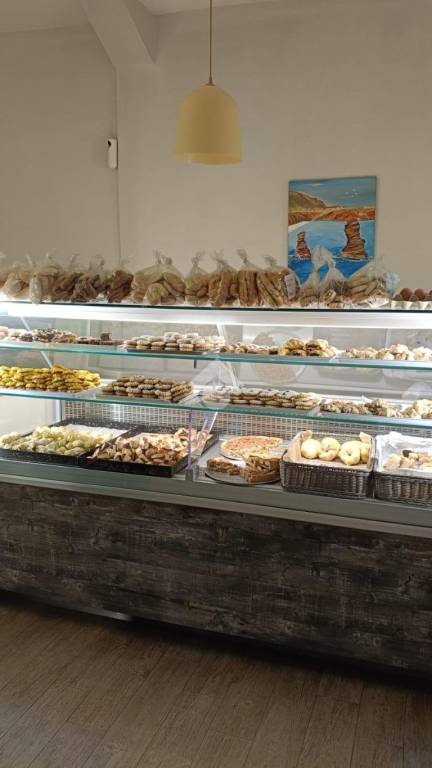 negozio in affitto a Terrasini