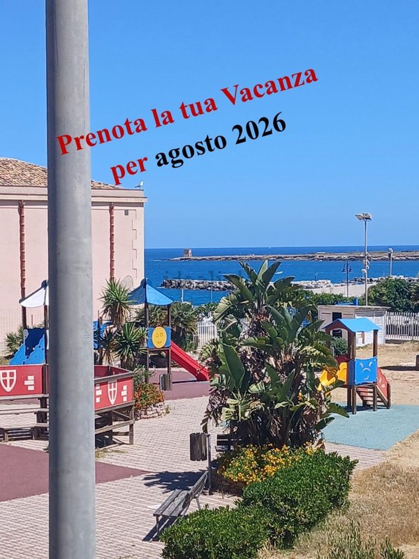 appartamento in affitto a Terrasini in zona Cala Rossa