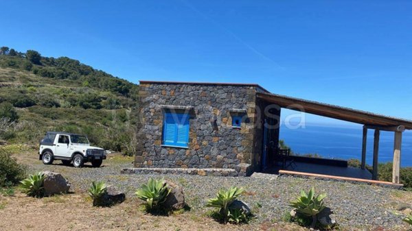 casa indipendente in affitto ad Ustica