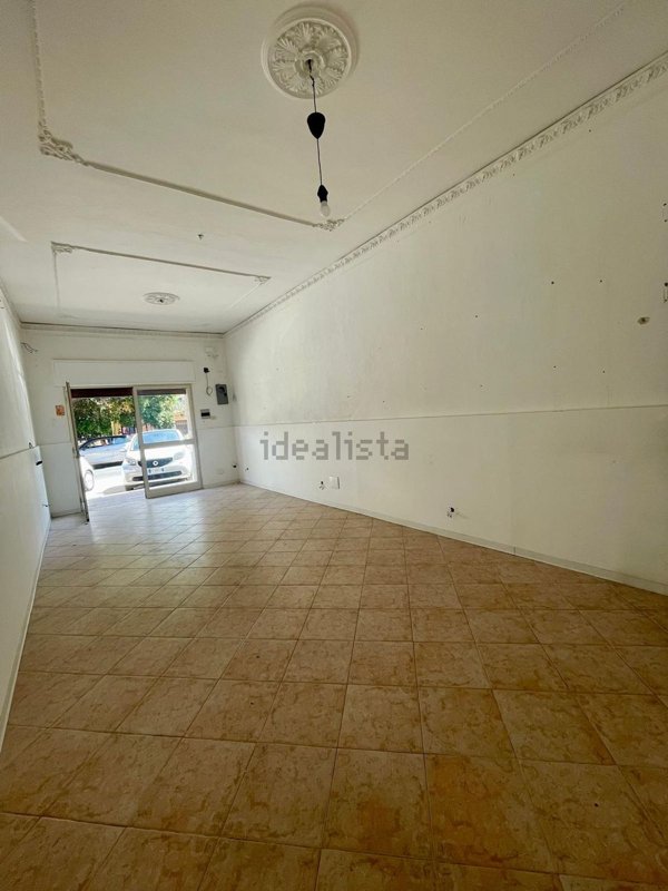 locale commerciale in affitto a Villabate
