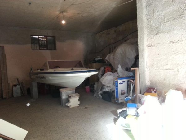 locale di sgombero in affitto a Villabate in zona Pomara
