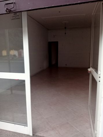negozio in affitto a Villabate