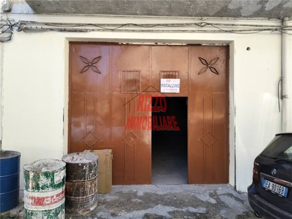 locale di sgombero in affitto a Villabate in zona Pomara