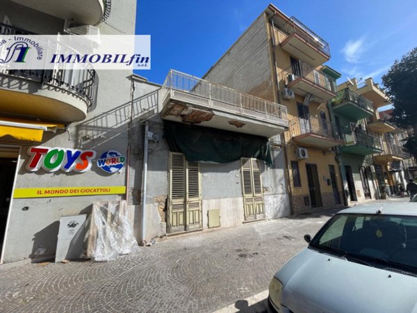 negozio in affitto a Villabate