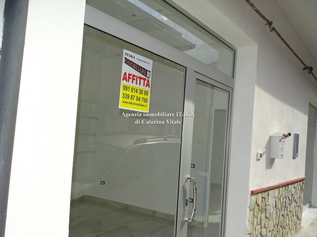 negozio in affitto a Villabate