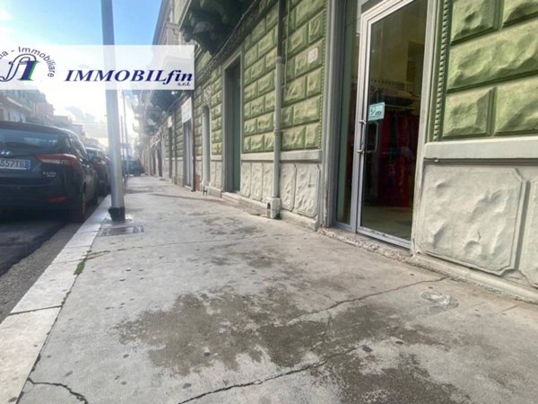 negozio in affitto a Villabate