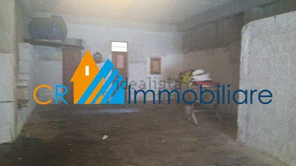 locale di sgombero in affitto a Villabate