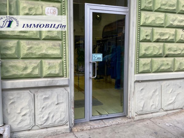 negozio in affitto a Villabate in zona Pomara