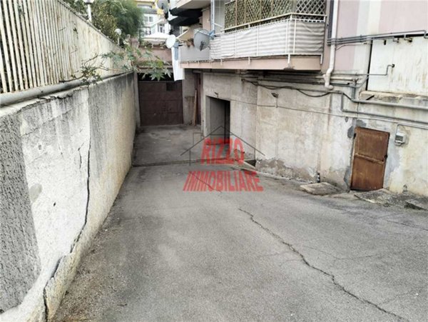 locale di sgombero in affitto a Villabate