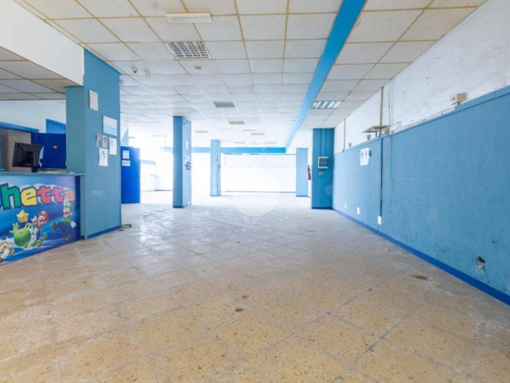 locale commerciale in affitto a Villabate in zona Pomara
