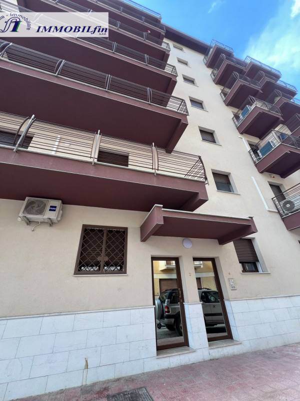 appartamento in affitto a Villabate in zona Pomara