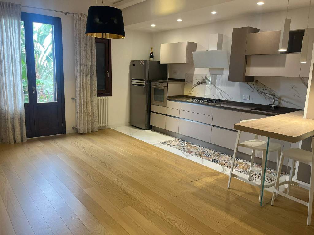 appartamento in affitto a Villabate in zona Pomara