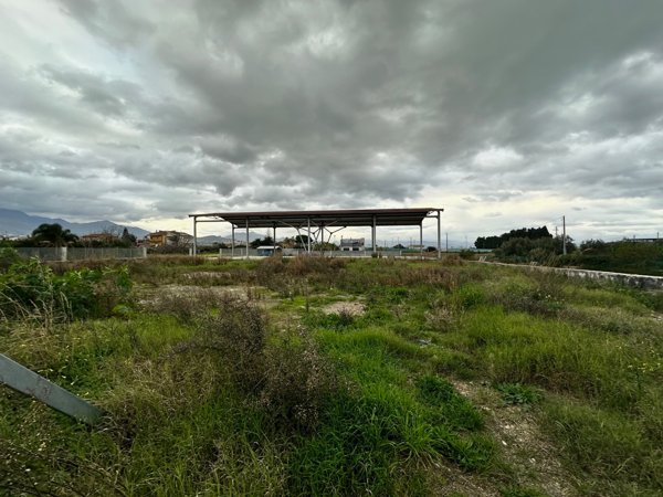 capannone in affitto a Barcellona Pozzo di Gotto