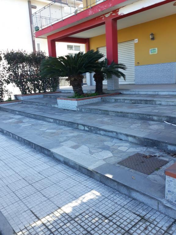 ufficio in affitto a Barcellona Pozzo di Gotto