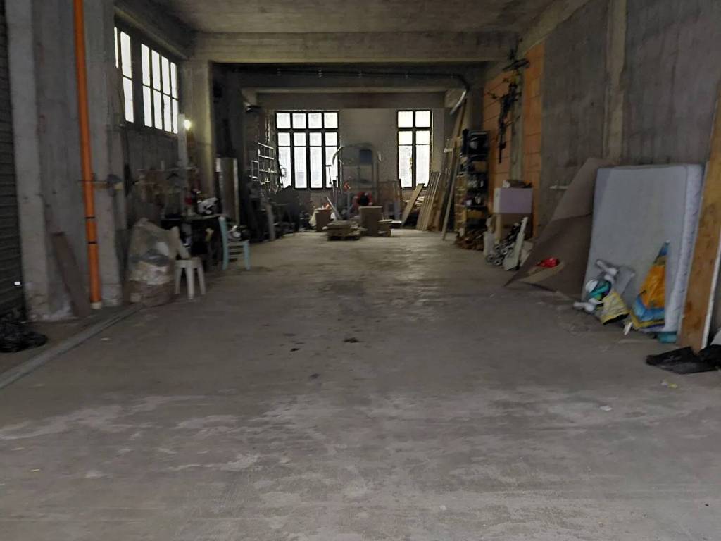 locale di sgombero in affitto a Barcellona Pozzo di Gotto