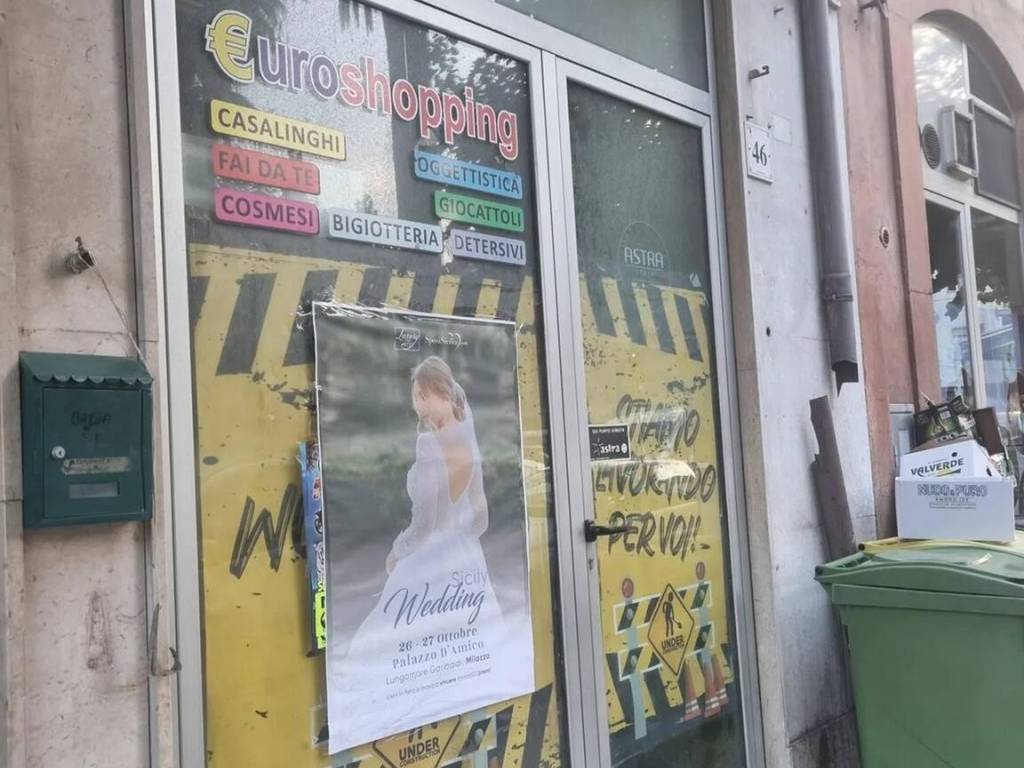 negozio in affitto a Barcellona Pozzo di Gotto in zona Centro Città