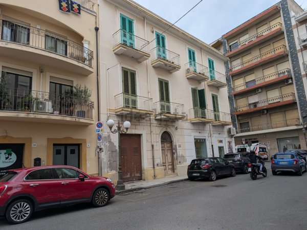 appartamento in affitto a Barcellona Pozzo di Gotto in zona Centro Città