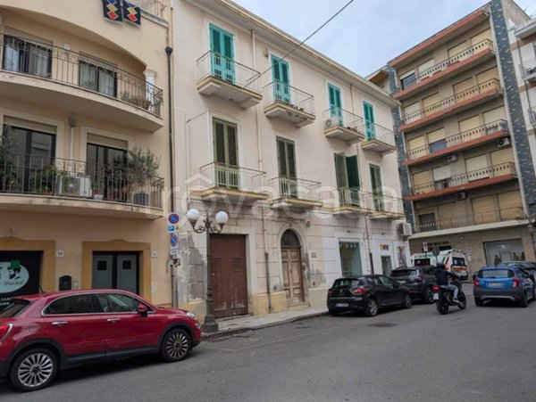 appartamento in affitto a Barcellona Pozzo di Gotto in zona Centro Città