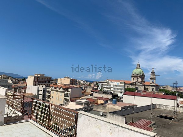 appartamento in affitto a Barcellona Pozzo di Gotto in zona Centro Città