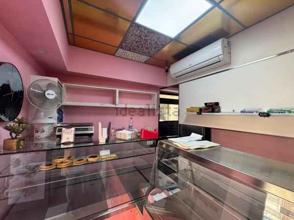 negozio in affitto a Barcellona Pozzo di Gotto in zona Centro Città