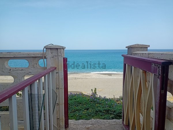 casa indipendente in affitto a Barcellona Pozzo di Gotto