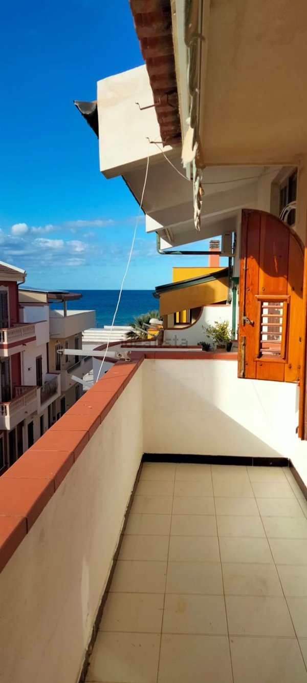 casa indipendente a Barcellona Pozzo di Gotto in zona Calderà/Spine Sante