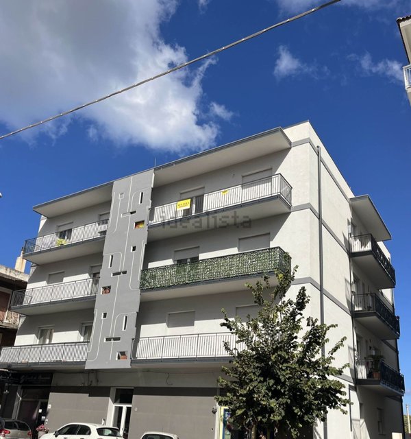 appartamento in affitto a Barcellona Pozzo di Gotto in zona Centro Città