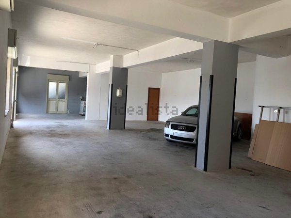 locale di sgombero in affitto a Barcellona Pozzo di Gotto