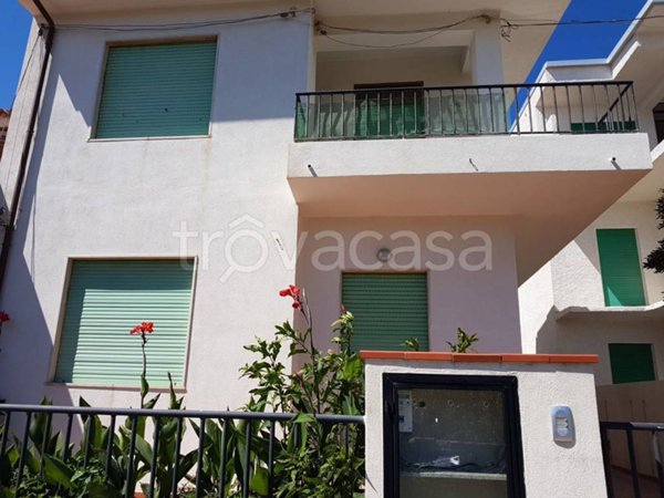 appartamento in affitto a Barcellona Pozzo di Gotto in zona Calderà/Spine Sante