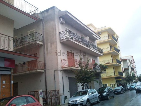 appartamento in affitto a Barcellona Pozzo di Gotto in zona Centro Città
