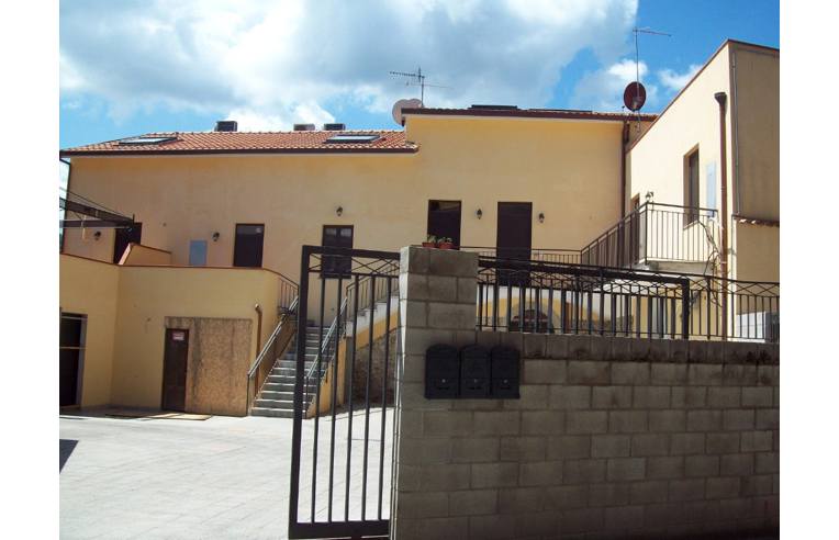 appartamento in affitto a Brolo