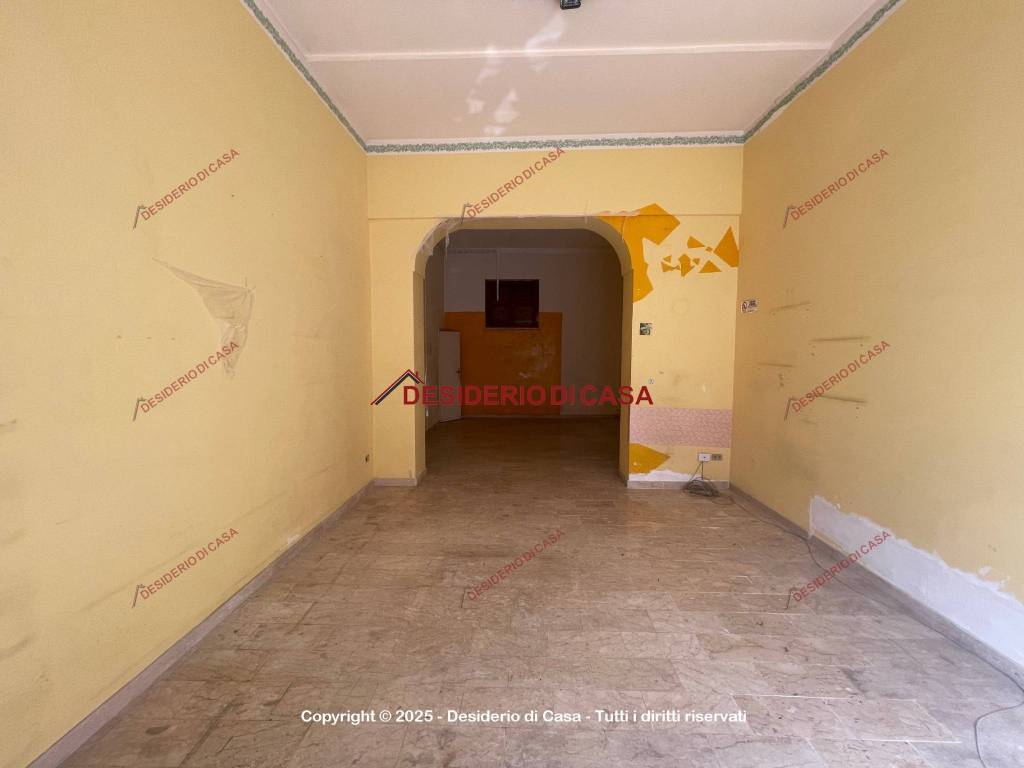 negozio in affitto a Capo d'Orlando