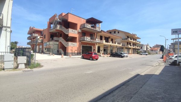 locale commerciale in affitto a Capo d'Orlando