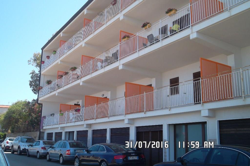 appartamento in affitto a Caronia