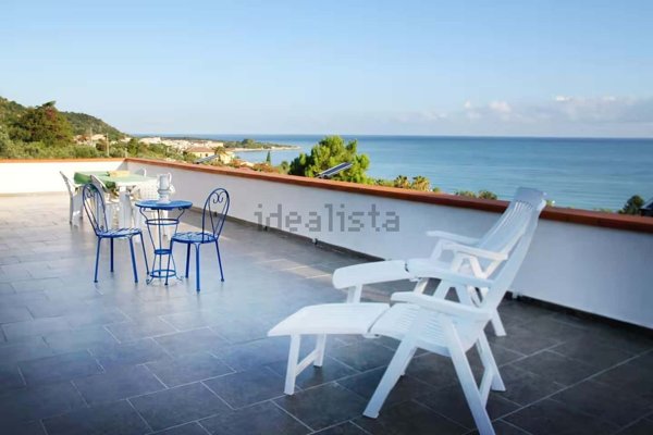 appartamento in affitto a Caronia