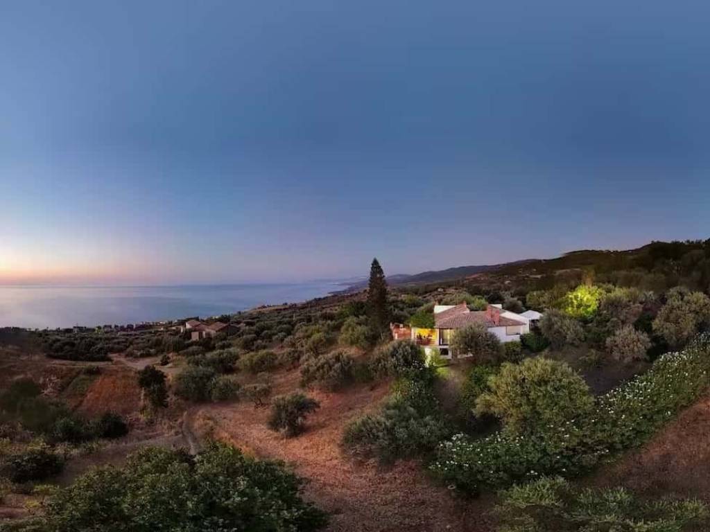 appartamento in affitto a Caronia