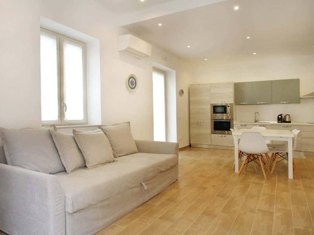 appartamento in affitto a Caronia in zona Marina di Caronia