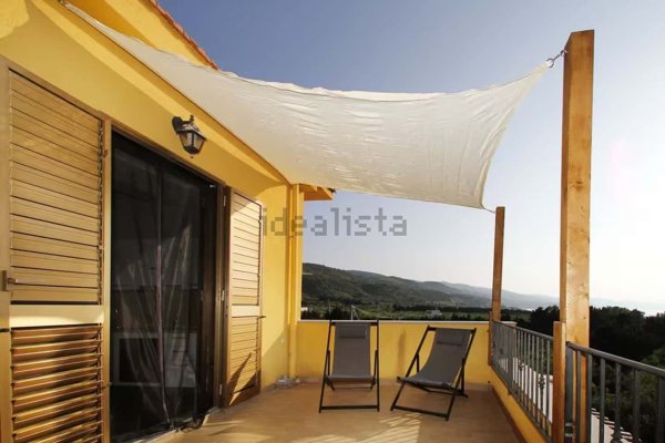 appartamento in affitto a Caronia