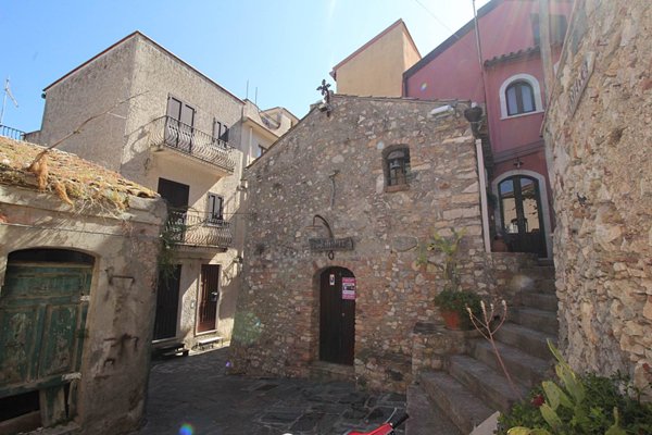 negozio in affitto a Castelmola