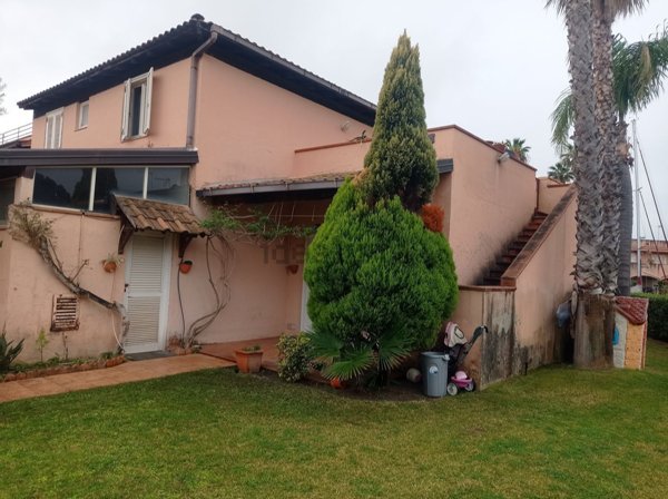 appartamento in affitto a Furnari in zona Portorosa