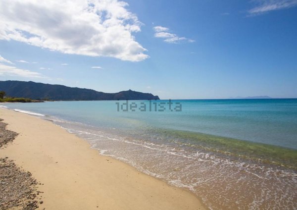 appartamento in affitto a Furnari