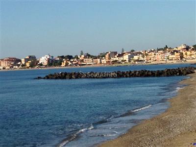 appartamento in affitto a Giardini-Naxos